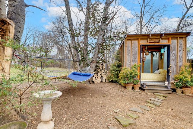 1515B Jewell St, Nashville, TN 37207