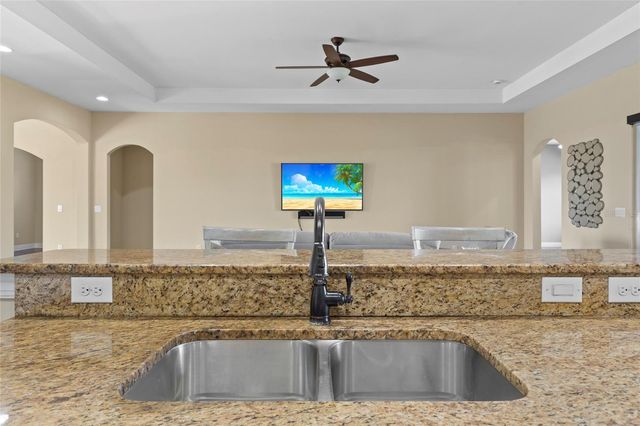 942 PRESERVATION STREET, Bradenton, FL 34208