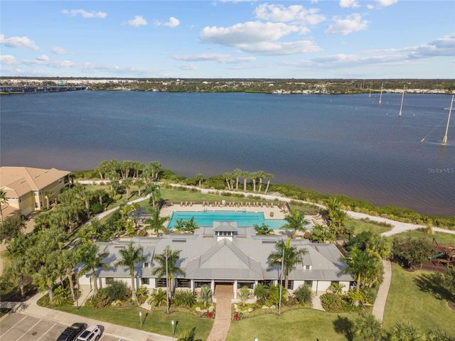 942 PRESERVATION STREET, Bradenton, FL 34208