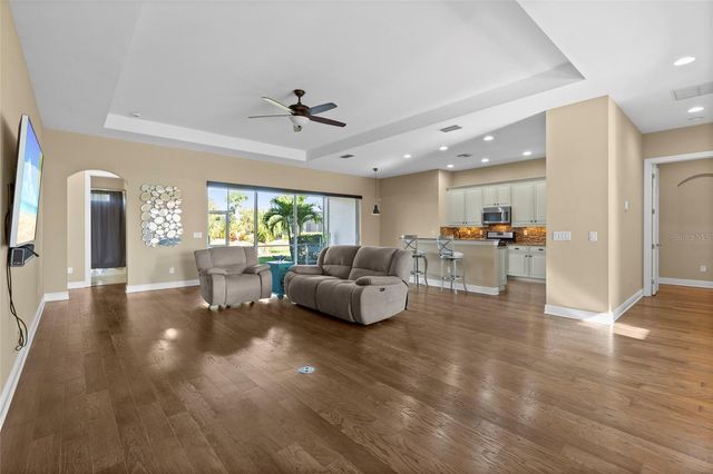 942 PRESERVATION STREET, Bradenton, FL 34208