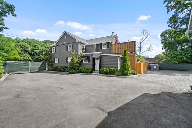 296 N Main Street, Sayville, NY 11782