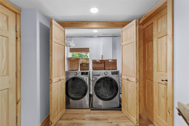 296 N Main Street, Sayville, NY 11782