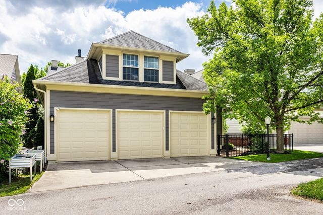 2022 Rhettsbury Street, Carmel, IN 46032