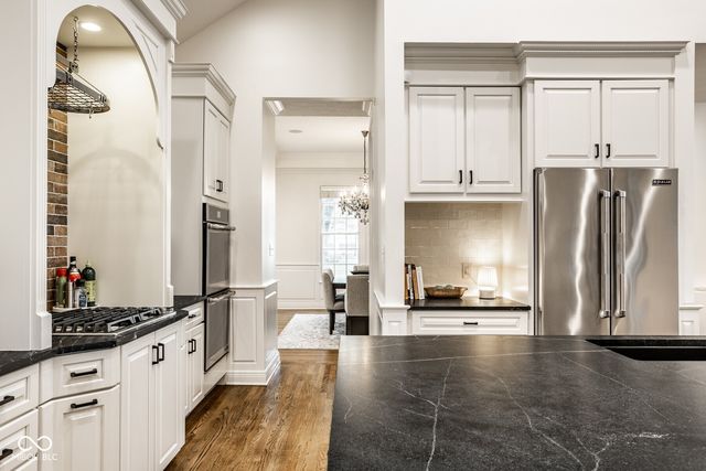 2022 Rhettsbury Street, Carmel, IN 46032