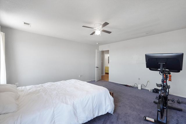 2511 Clear Sky Street SW, Los Lunas, NM 87031
