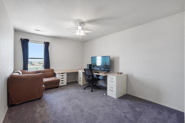 2511 Clear Sky Street SW, Los Lunas, NM 87031