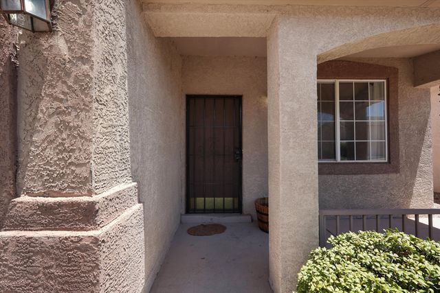 2511 Clear Sky Street SW, Los Lunas, NM 87031