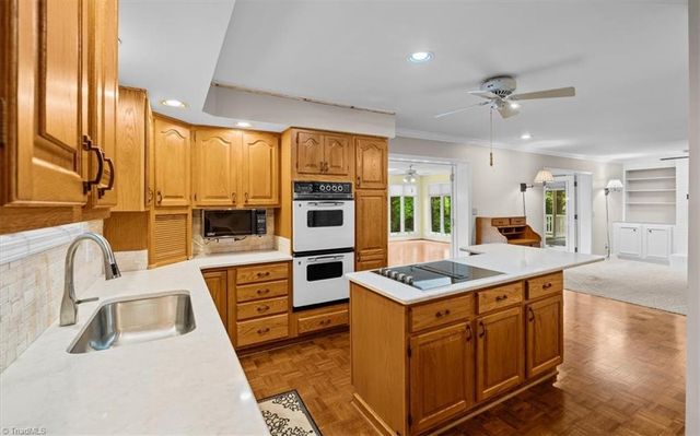 4721 Ramblewood Drive, Greensboro, NC 27406