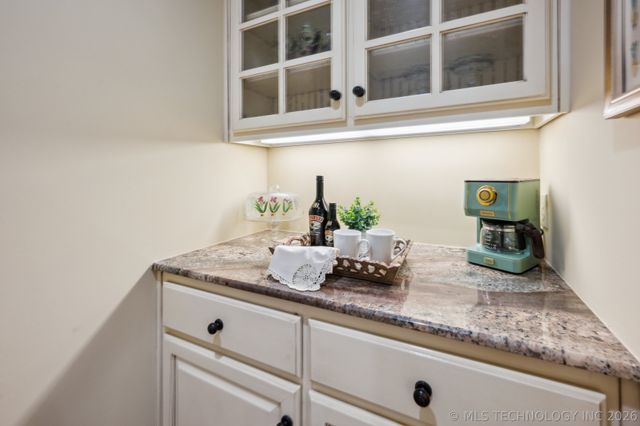 8677 E 104th Place, Bixby, OK 74133