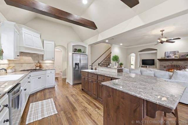 8677 E 104th Place, Bixby, OK 74133