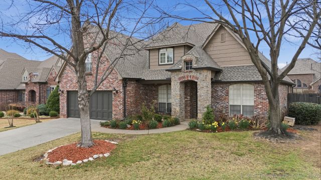 8677 E 104th Place, Bixby, OK 74133