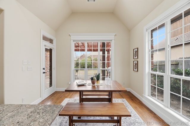 8677 E 104th Place, Bixby, OK 74133