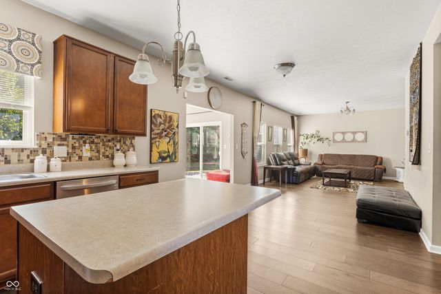 1535 Rosewood Drive, Avon, IN 46123