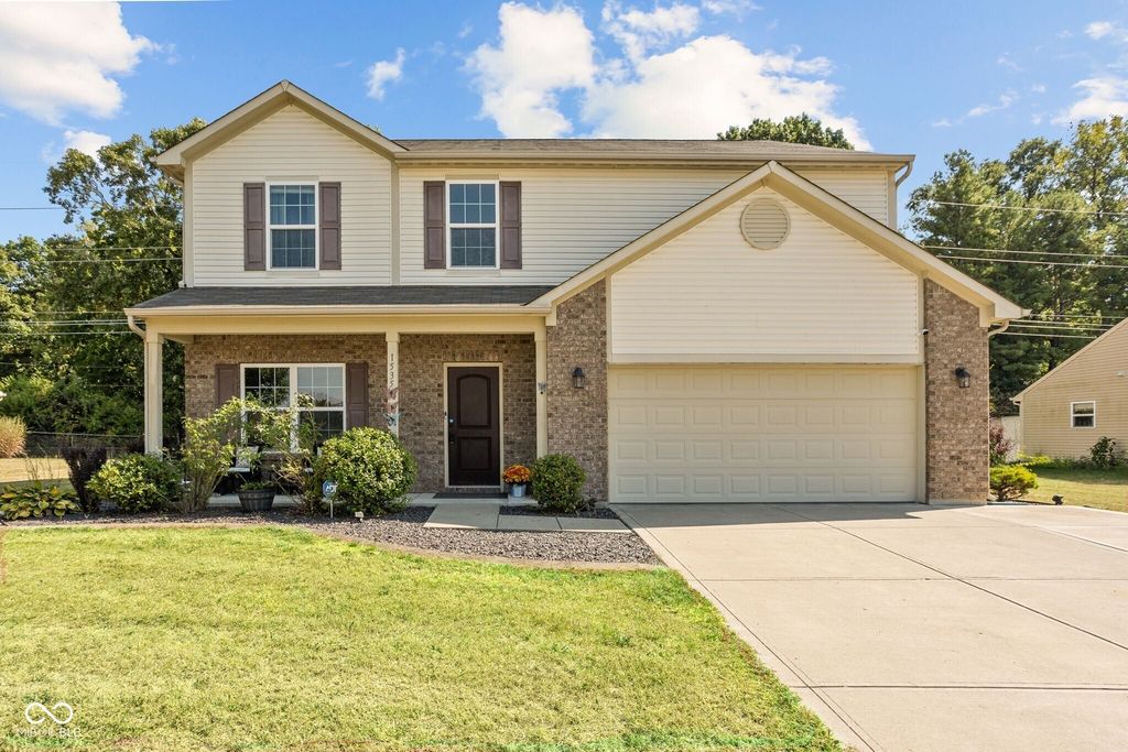 1535 Rosewood Drive, Avon, IN 46123