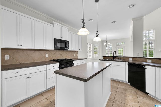 1422 BROCKS TRACE, Hoover, AL 35244