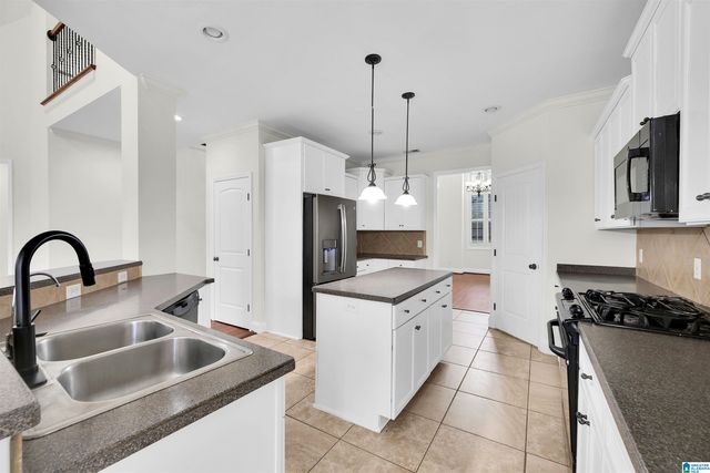 1422 BROCKS TRACE, Hoover, AL 35244