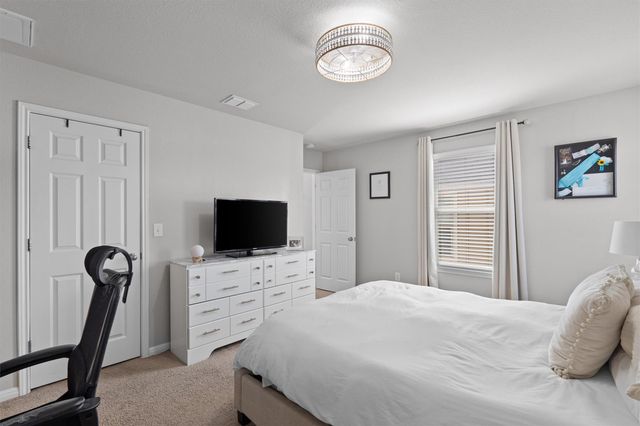 389 Eagle Brook LN, Buda, TX 78610