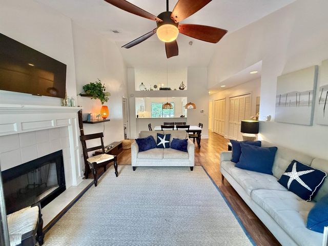 405 Abergele Way Apt 9E, Myrtle Beach, SC 29572