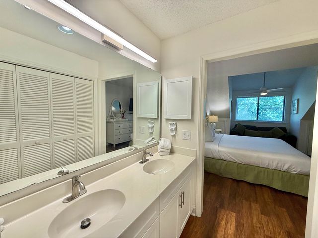 405 Abergele Way Apt 9E, Myrtle Beach, SC 29572