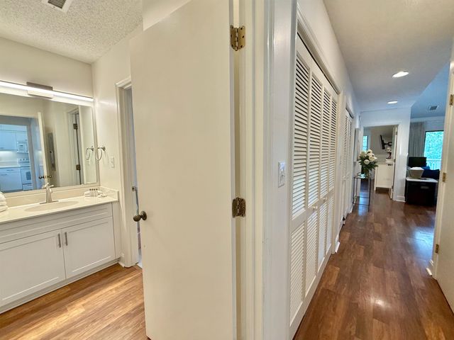 405 Abergele Way Apt 9E, Myrtle Beach, SC 29572