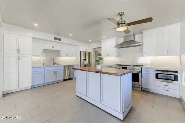17801 N 43RD Way, Phoenix, AZ 85032