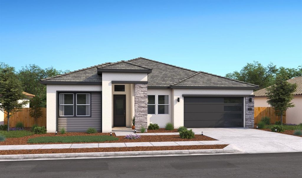 1095 Honeysuckle Hill Ave, Galt, CA 95632