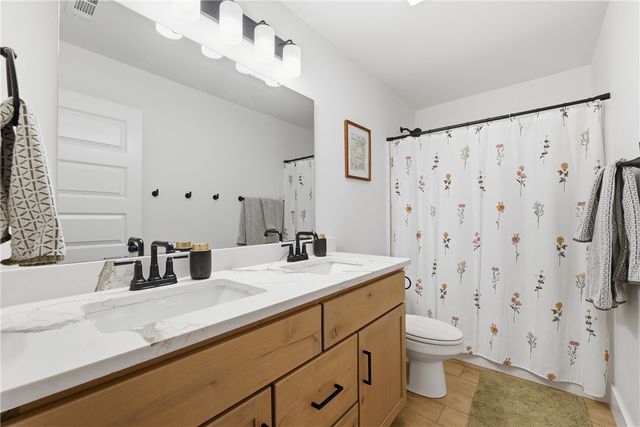 1709 Bugg Street, Pea Ridge, AR 72751