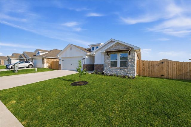1709 Bugg Street, Pea Ridge, AR 72751