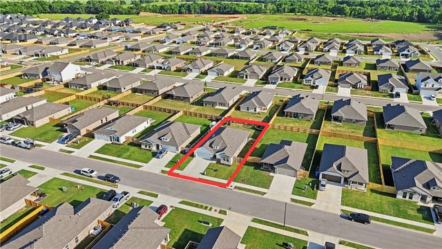 1709 Bugg Street, Pea Ridge, AR 72751