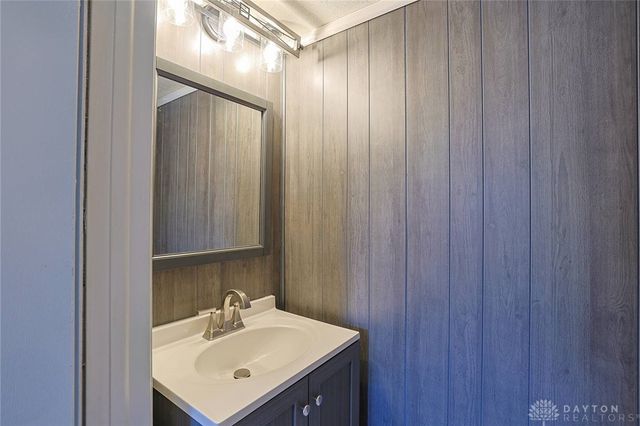 6325 Burkwood Drive, Clayton, OH 45315