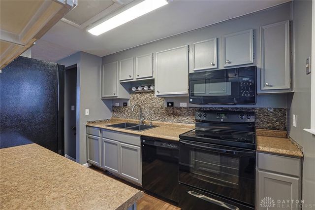 6325 Burkwood Drive, Clayton, OH 45315