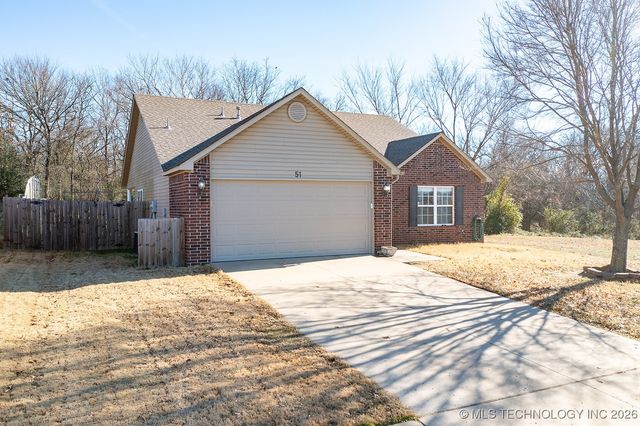 51 E Fairlane Drive, Sapulpa, OK 74066