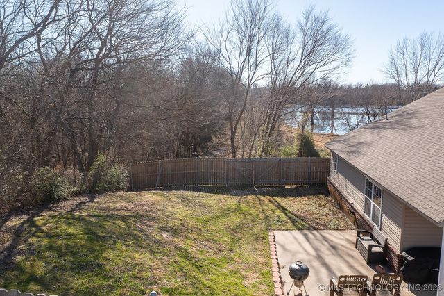 51 E Fairlane Drive, Sapulpa, OK 74066