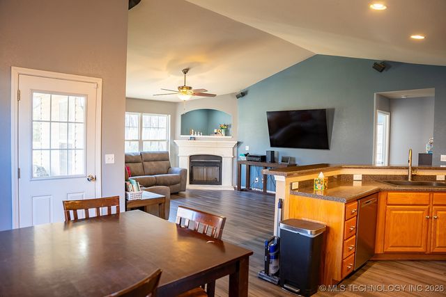 51 E Fairlane Drive, Sapulpa, OK 74066