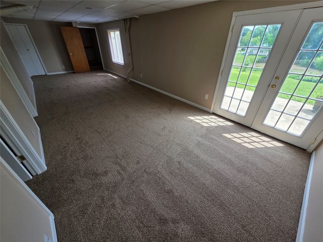 5501 S Union Street, Des Moines, IA 50315