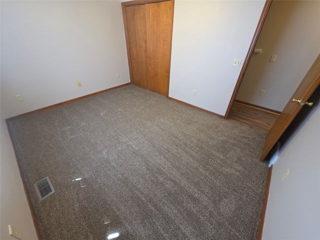 5501 S Union Street, Des Moines, IA 50315