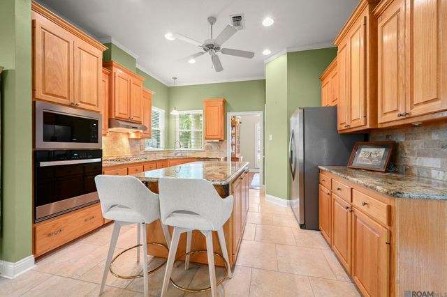18212 Oak Lane Ave, Baton Rouge, LA 70816