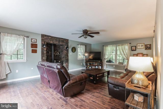 214 HEAD OF RIVER RD, Corbin City, NJ 08270