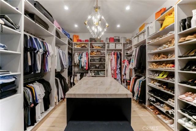 4961 Edgerton Avenue, Encino, CA 91436