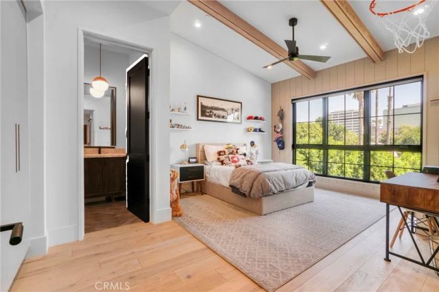 4961 Edgerton Avenue, Encino, CA 91436