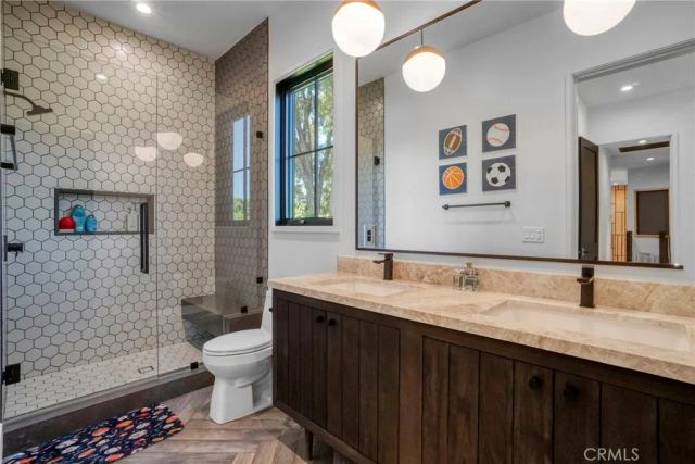 4961 Edgerton Avenue, Encino, CA 91436