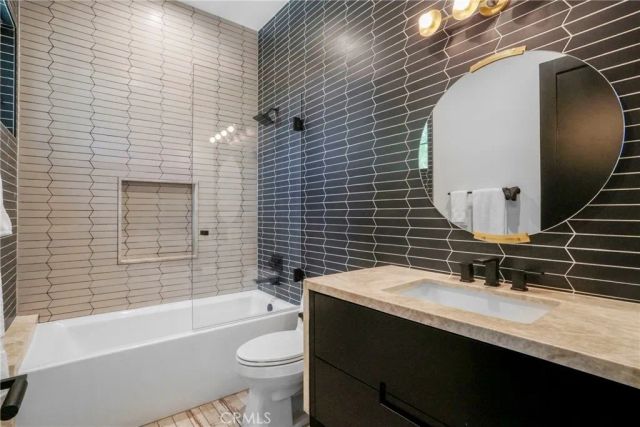 4961 Edgerton Avenue, Encino, CA 91436