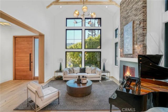 4961 Edgerton Avenue, Encino, CA 91436
