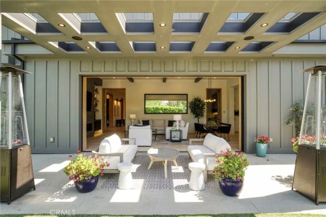 4961 Edgerton Avenue, Encino, CA 91436