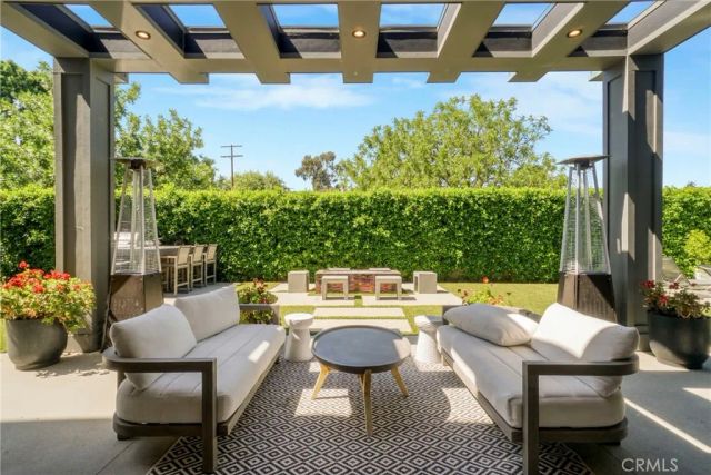 4961 Edgerton Avenue, Encino, CA 91436