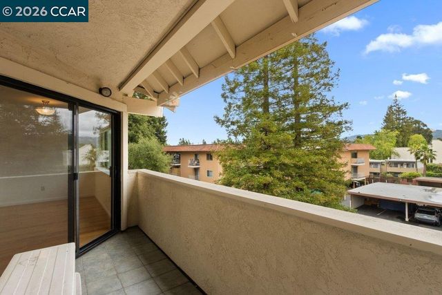 2535 Lucy Lane B, Walnut Creek, CA 94595