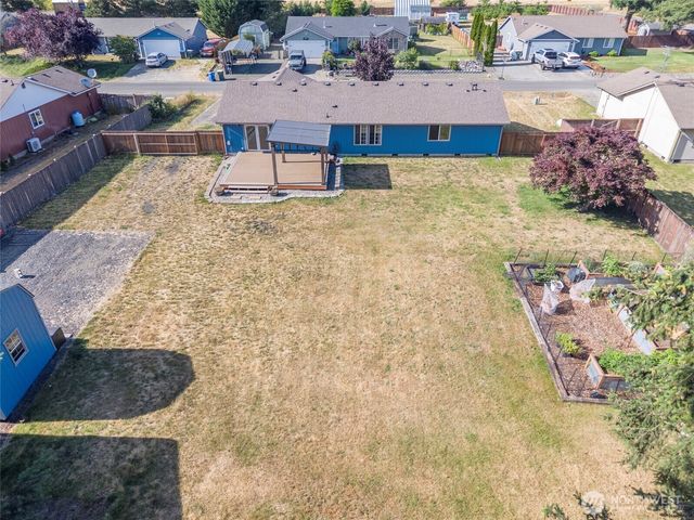 5921 184th Lane SW, Rochester, WA 98579