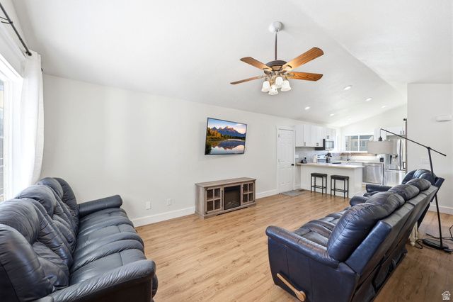 1836 E CANARY WAY, Eagle Mountain, UT 84005