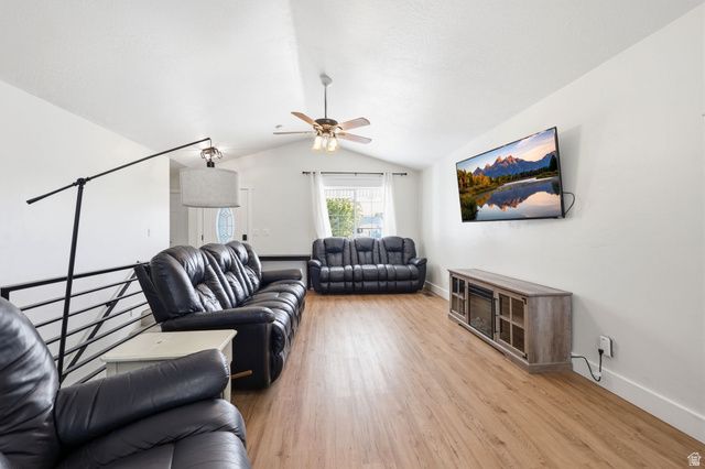 1836 E CANARY WAY, Eagle Mountain, UT 84005