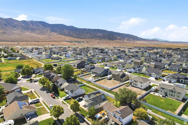 1836 E CANARY WAY, Eagle Mountain, UT 84005